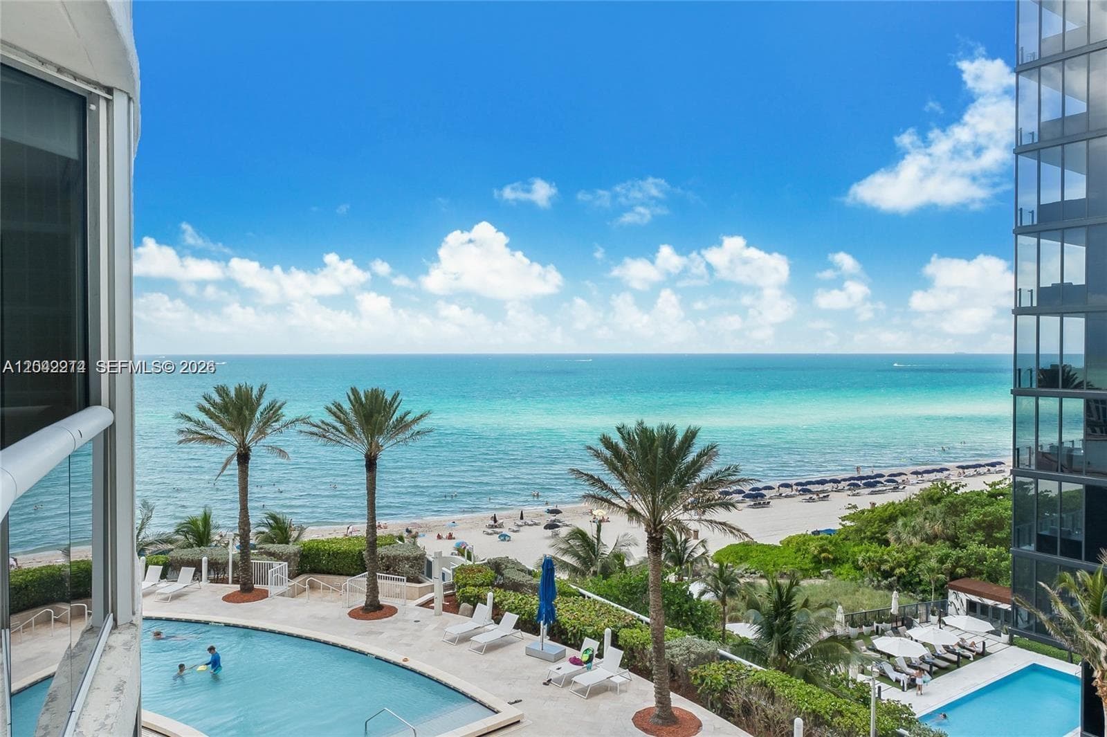 17201 Collins Ave+Den 803 photo 21