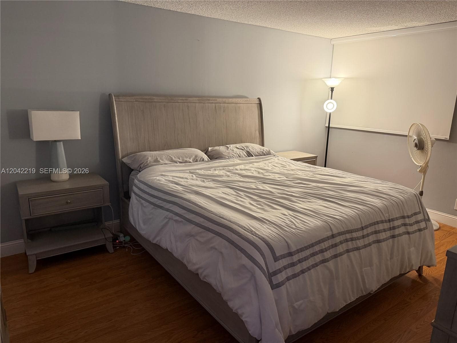 2625 Collins Ave 420 photo 7