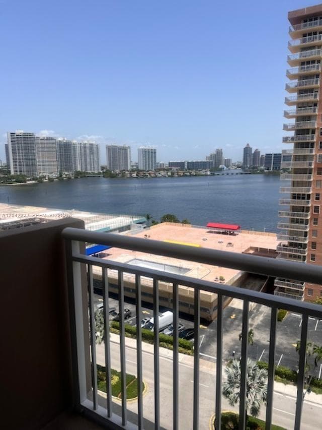 250 174th St 1211 photo 23