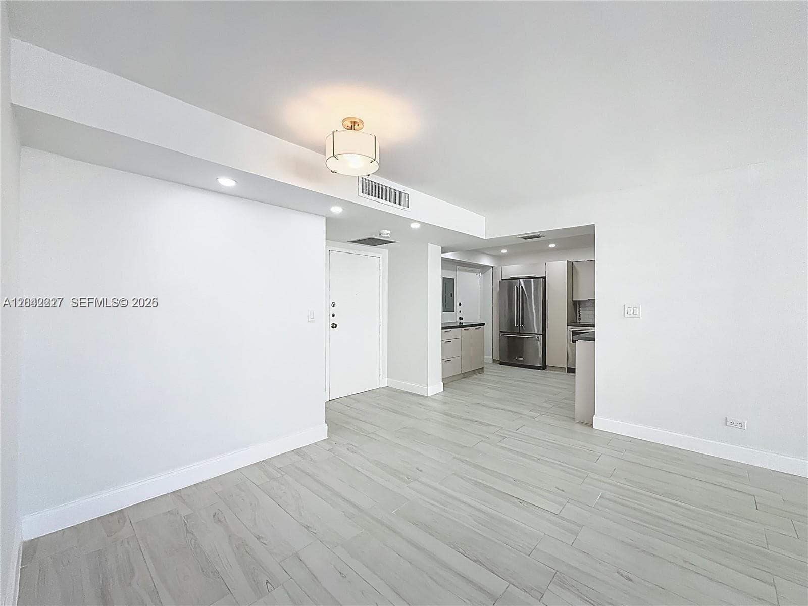 250 174th St 1211 photo 16