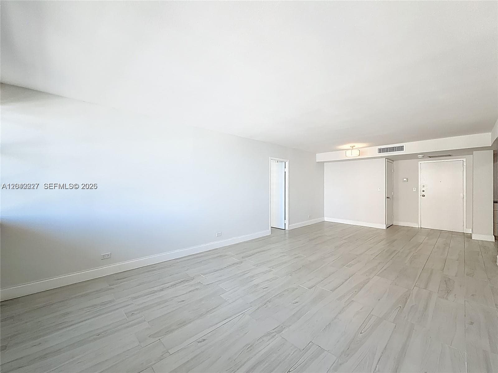 250 174th St 1211 photo 21