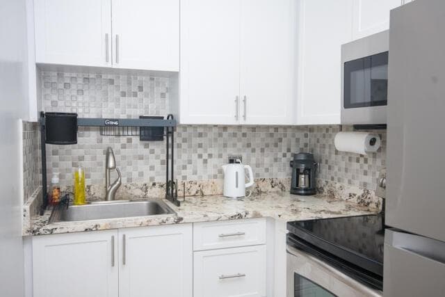 301 Croton Avenue 303 photo 2