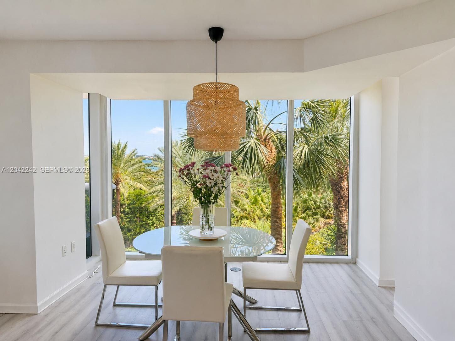 10275 Collins Ave 431 photo 7