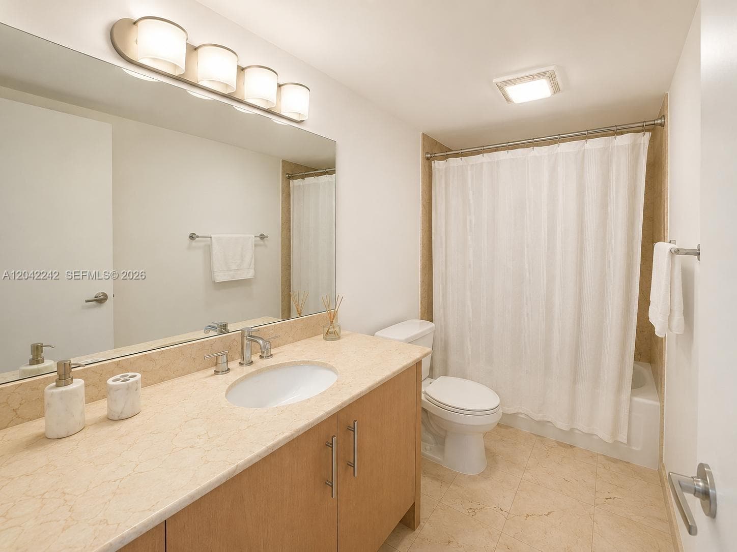 10275 Collins Ave 431 photo 11