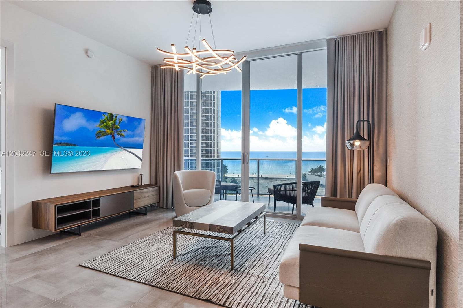 17550 Collins Ave 702 photo 1
