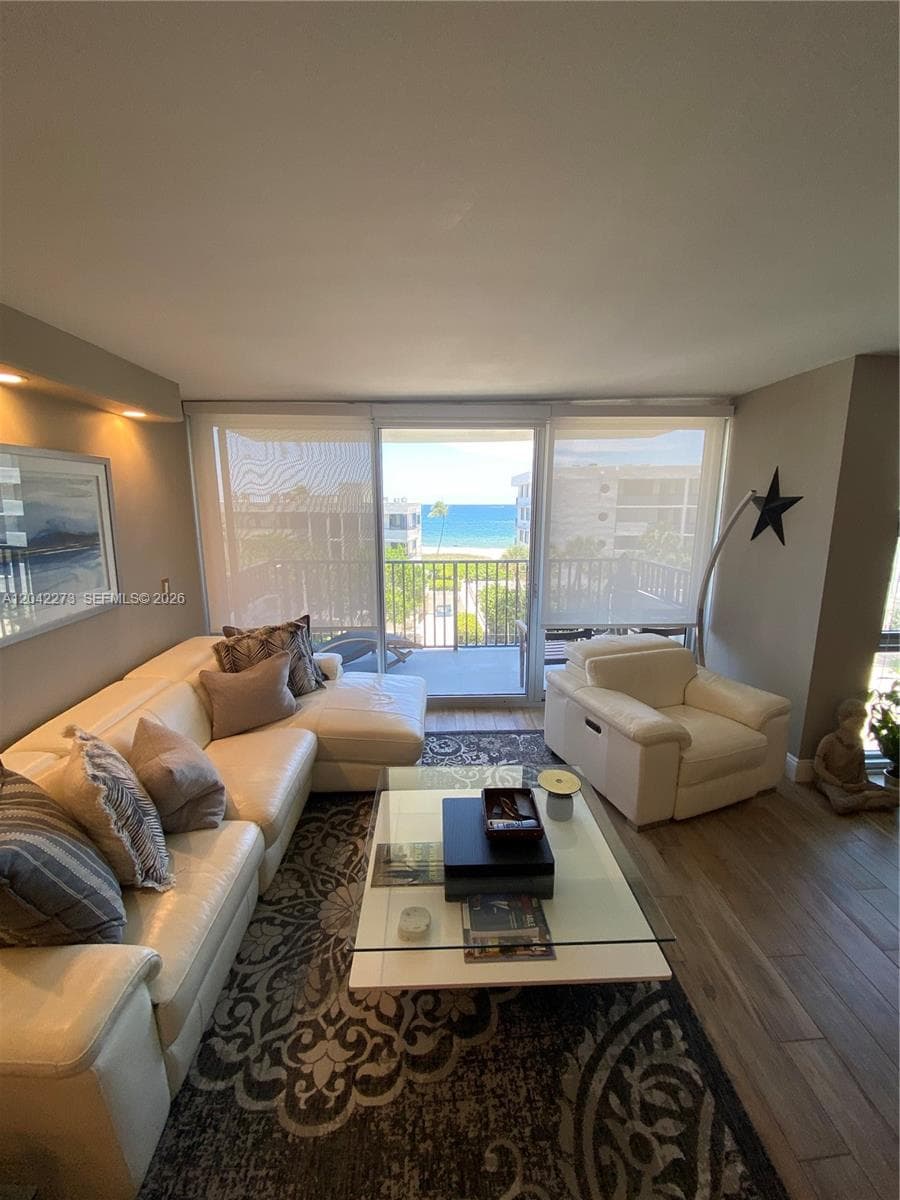 531 N ocean 611 photo 13