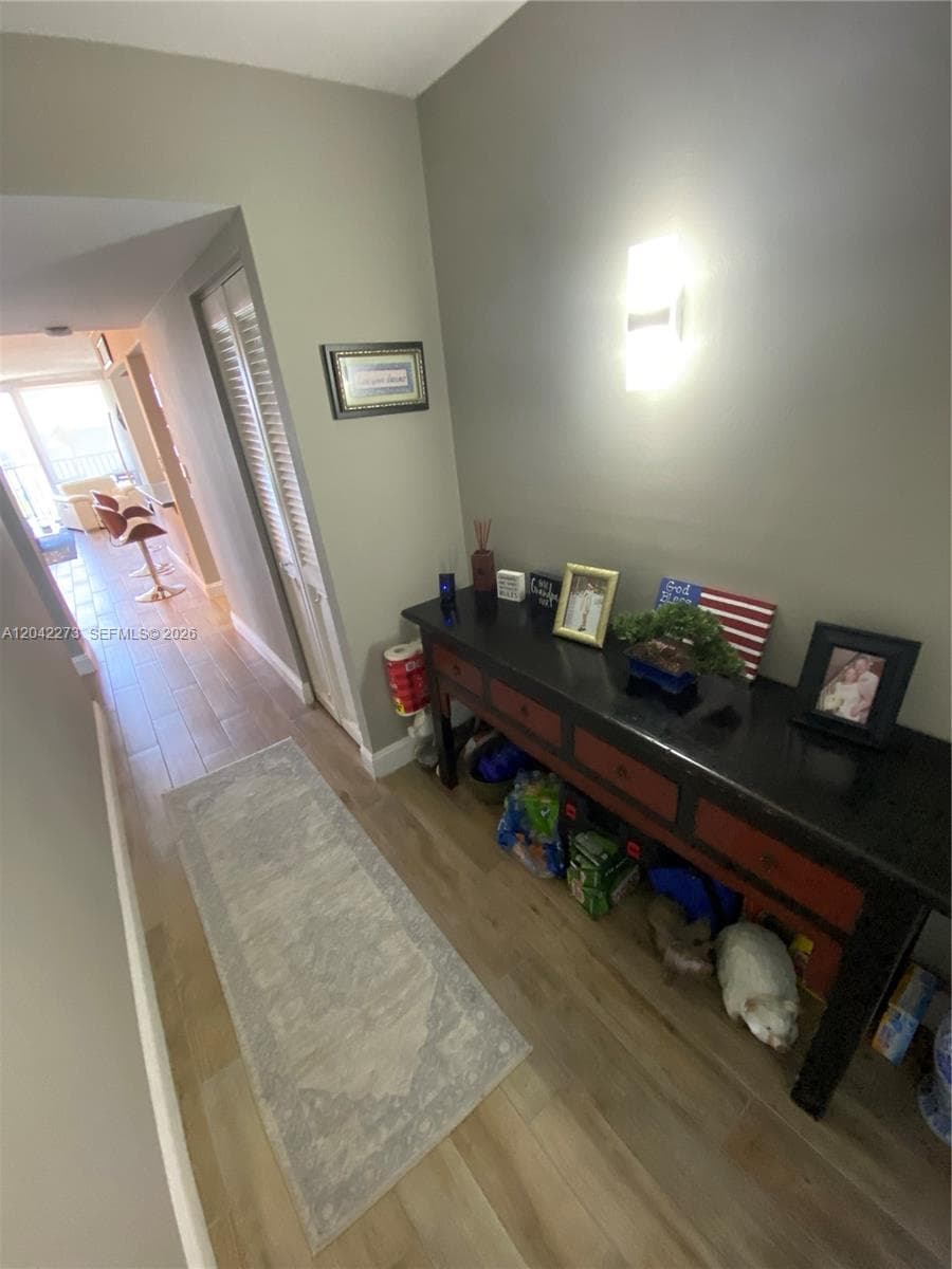 531 N ocean 611 photo 15