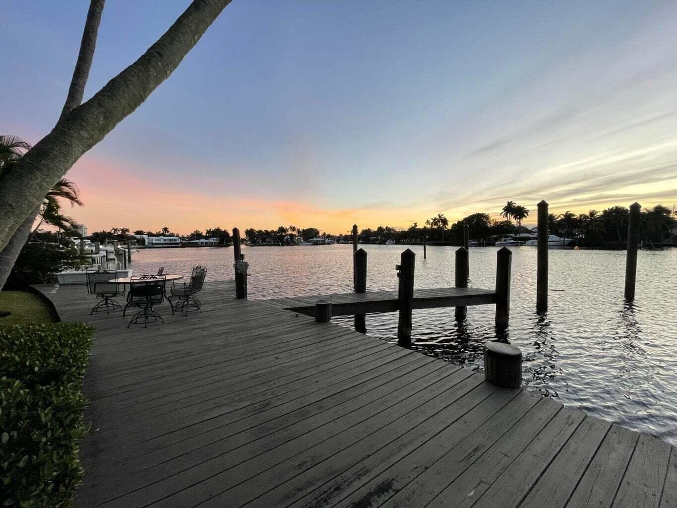 325 Sunset Drive A photo 12