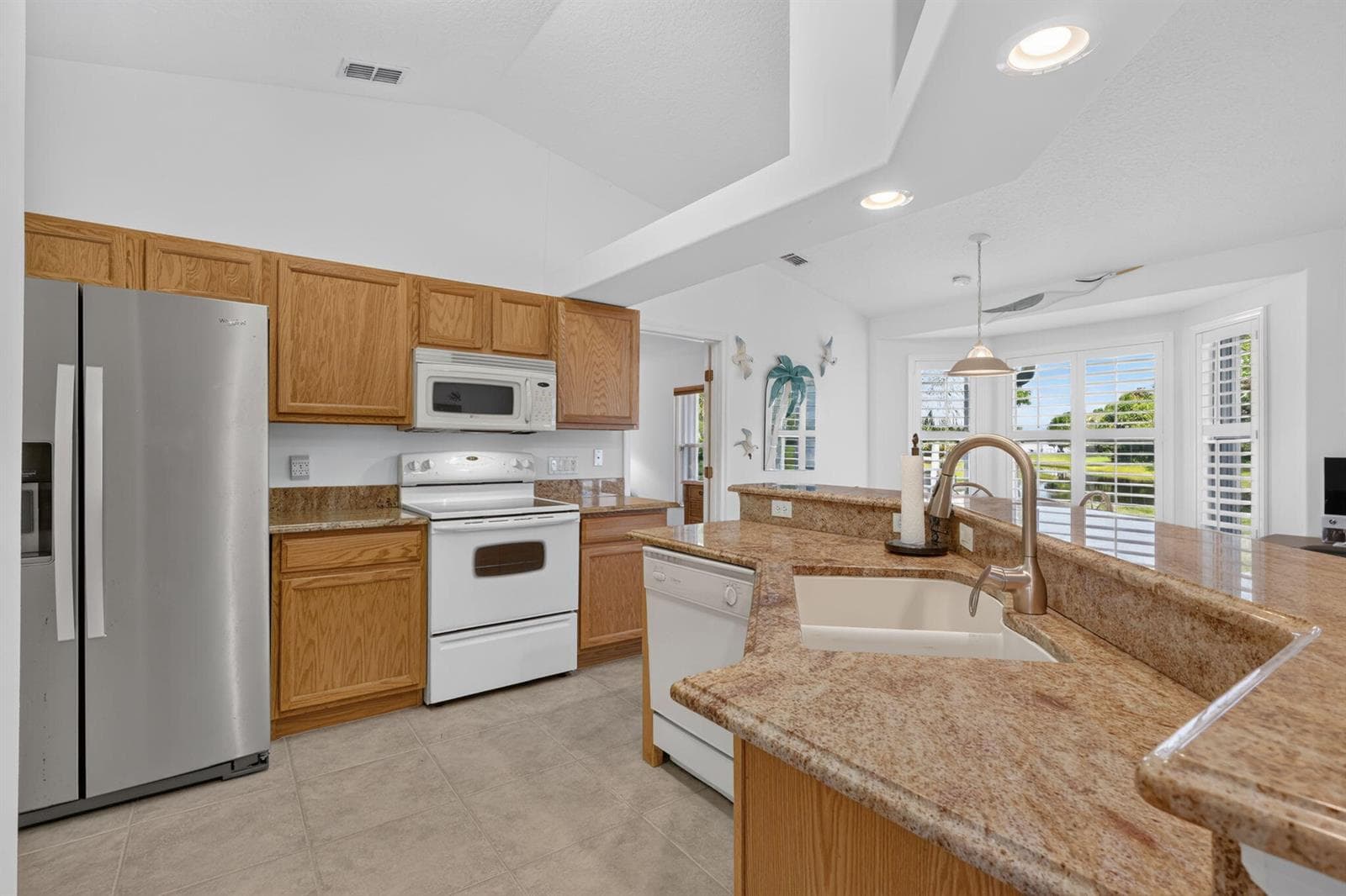 1802 SE Camden Street photo 13