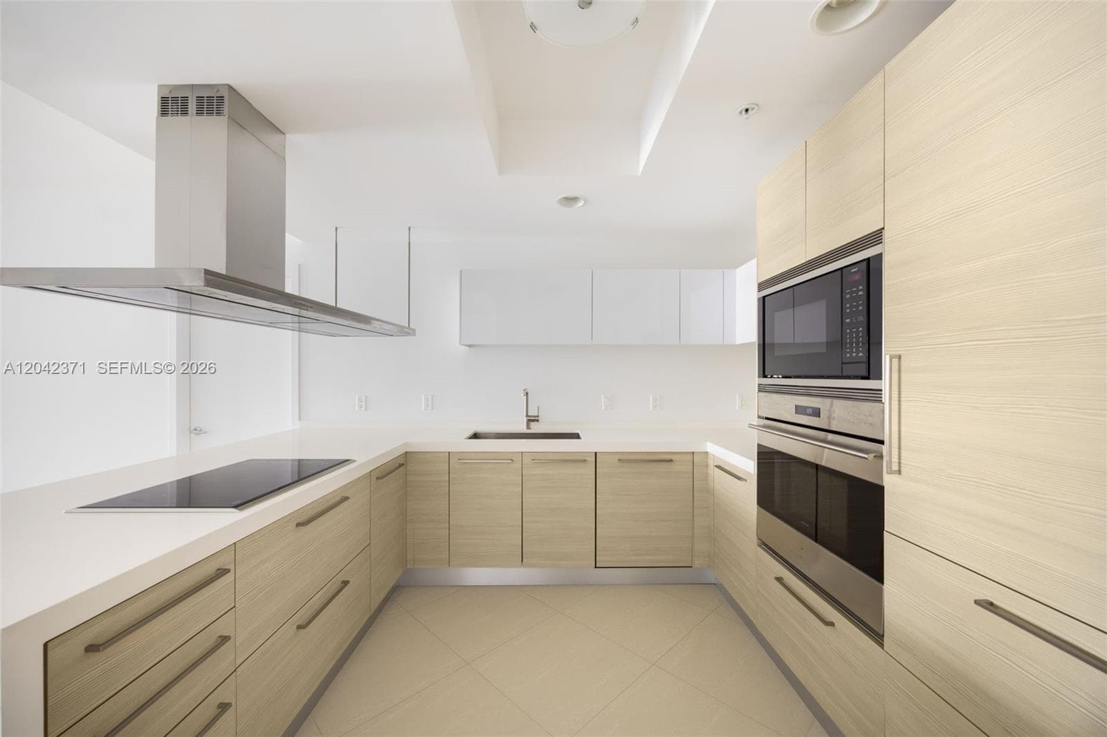17301 Biscayne Blvd 1704 photo 7