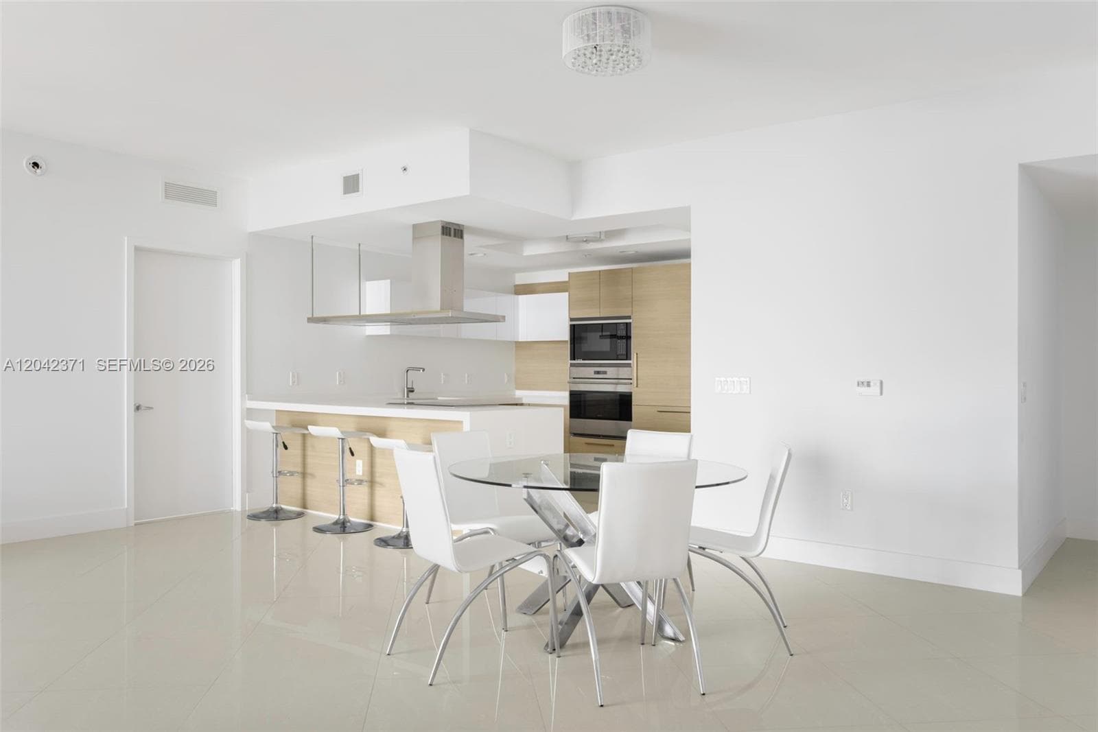 17301 Biscayne Blvd 1704 photo 5