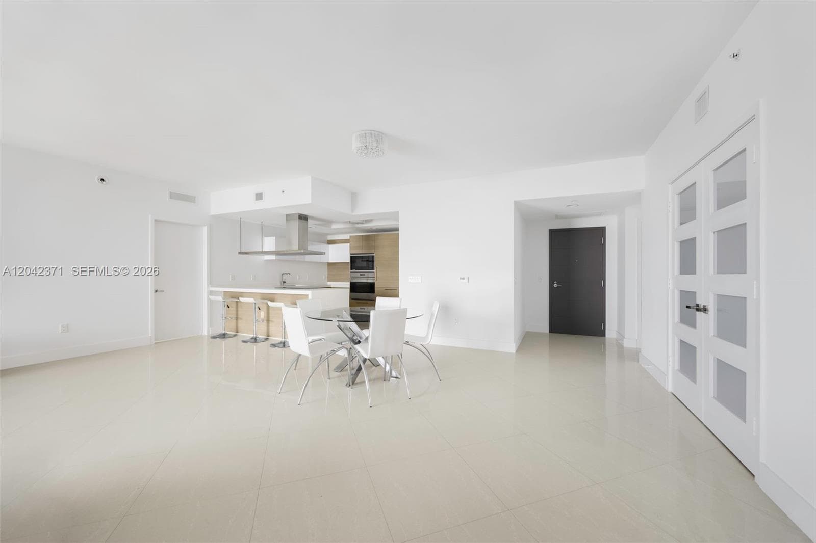 17301 Biscayne Blvd 1704 photo 9