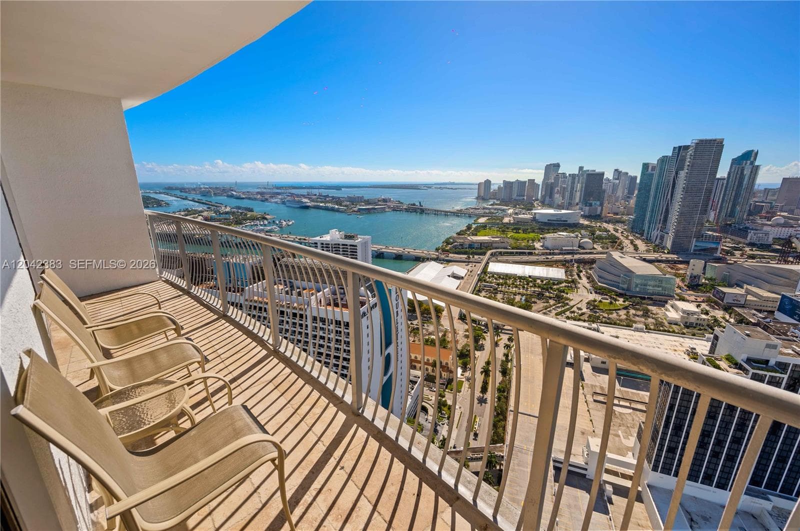 1750 N Bayshore Dr 5212 photo 25