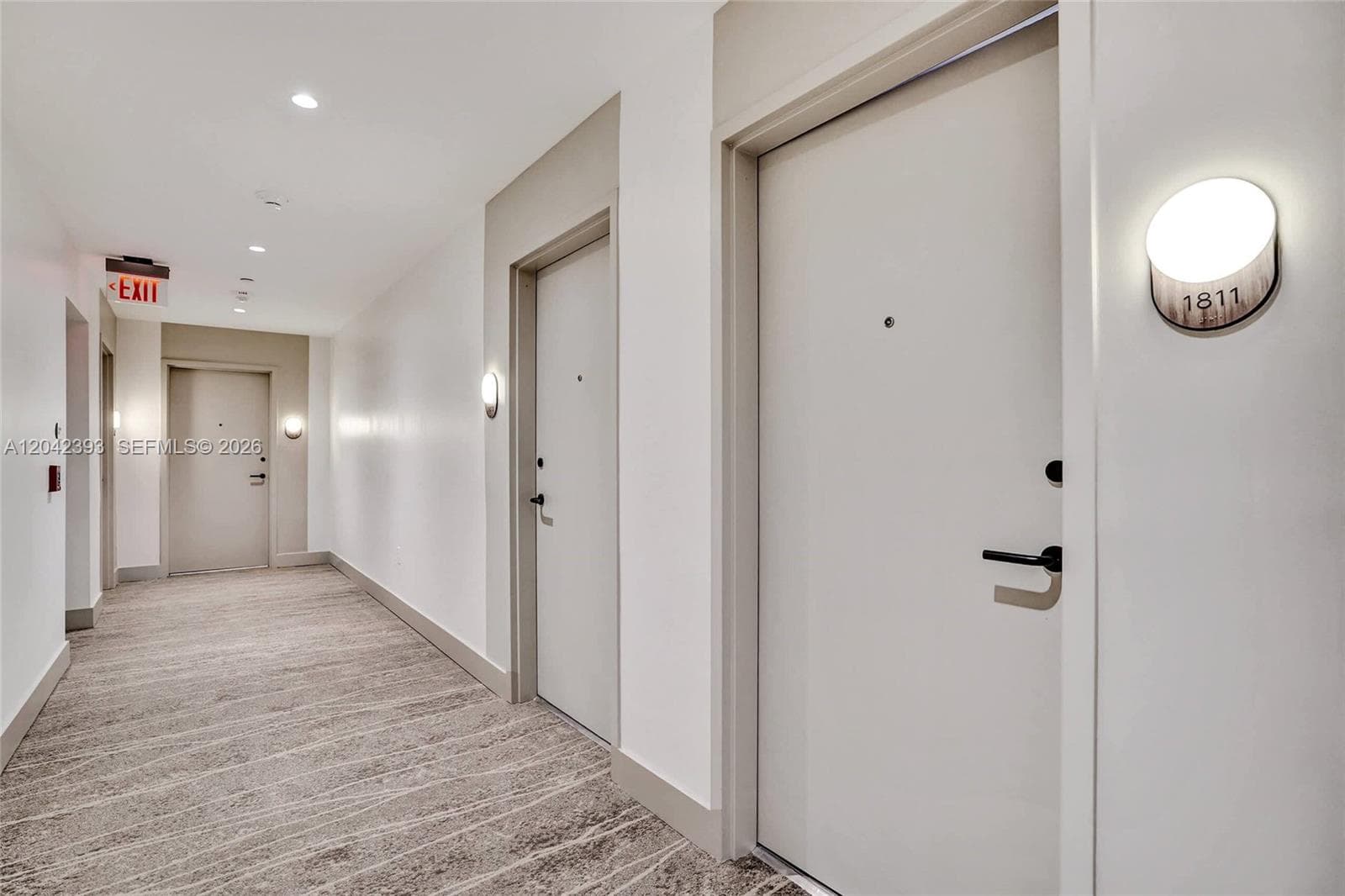 580 72nd St 1811 photo 4