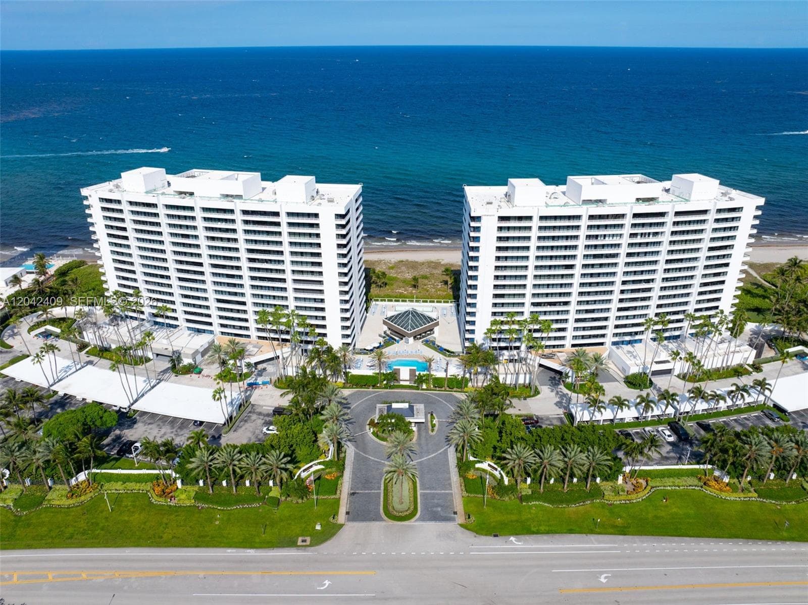 1500 S Ocean Blvd 804 photo 1