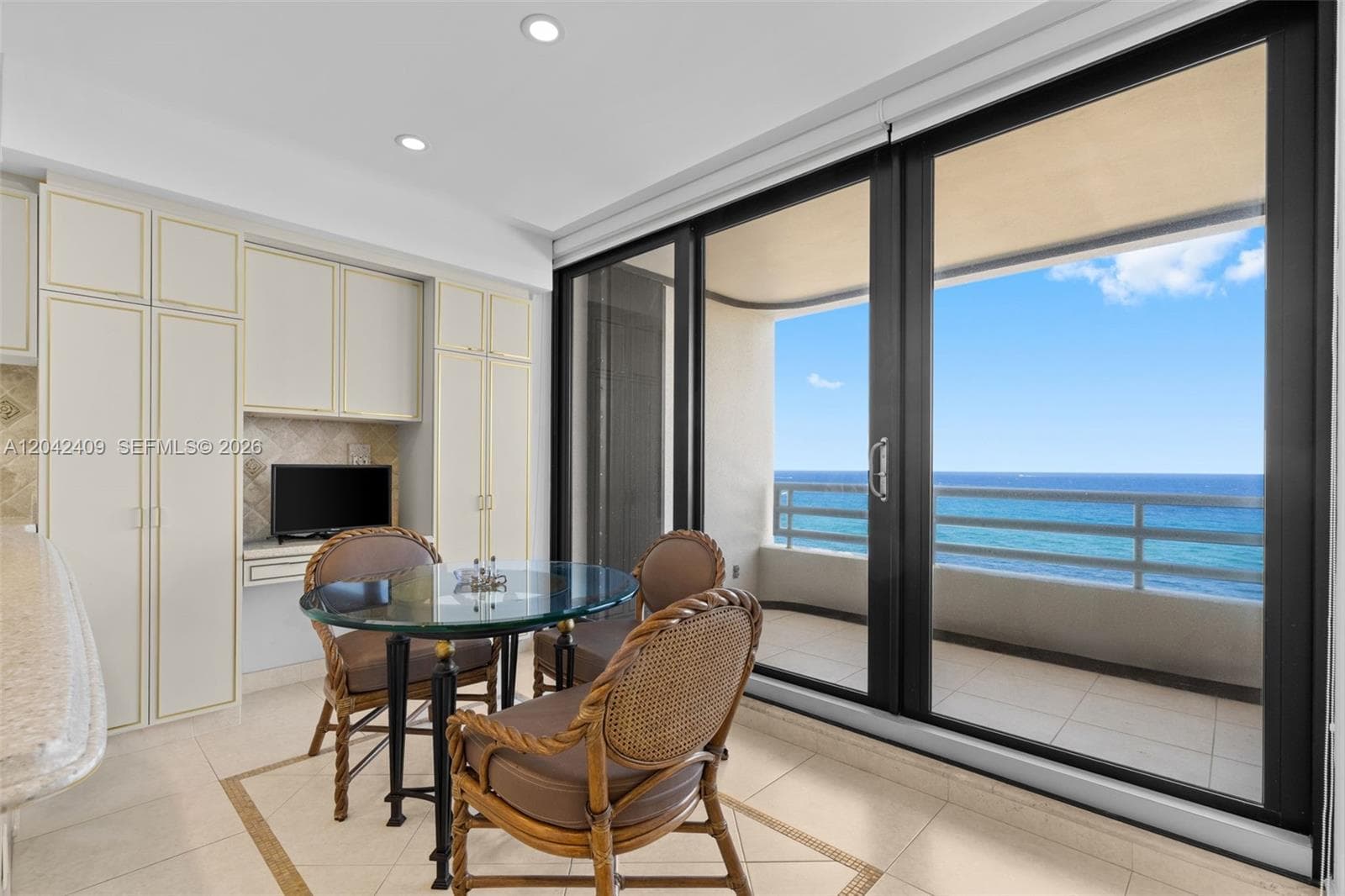 1500 S Ocean Blvd 804 photo 15