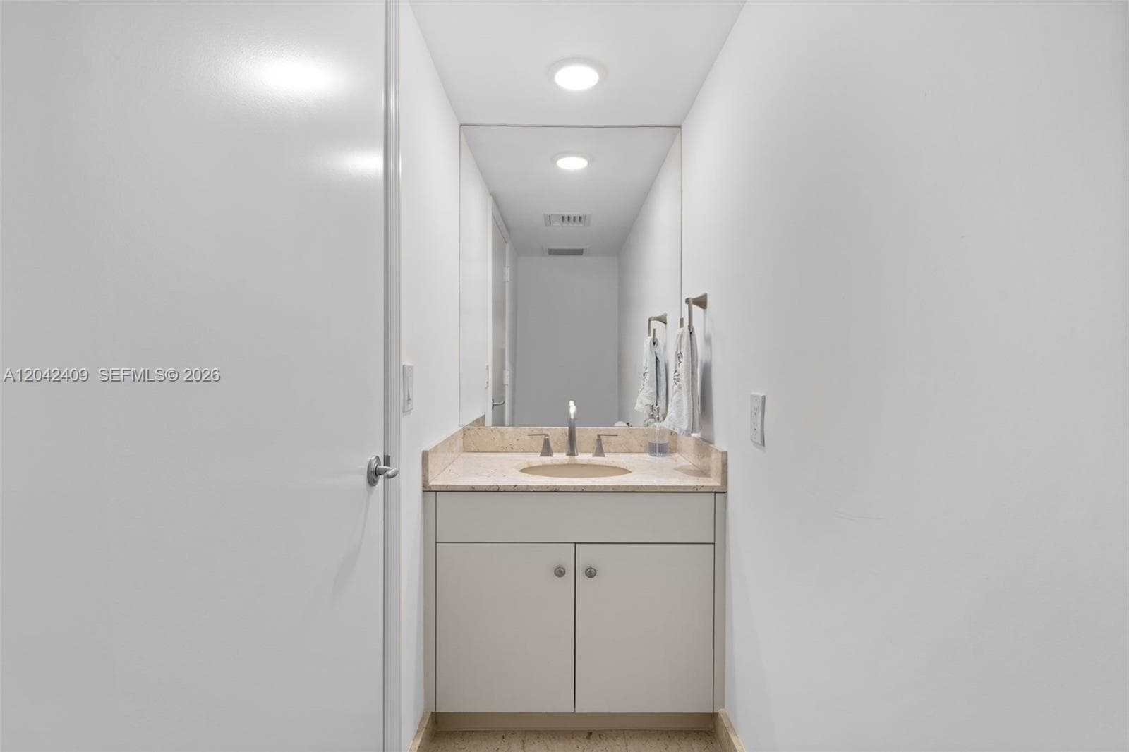 1500 S Ocean Blvd 804 photo 21