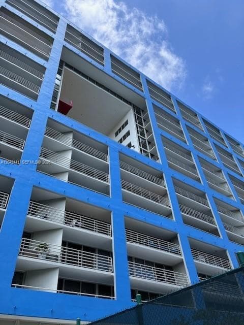 2025 Brickell Ave 1903 photo 11