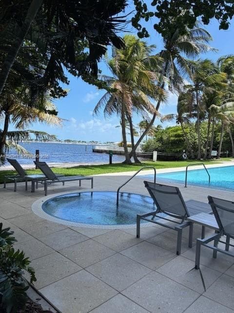 2025 Brickell Ave 1903 photo 19