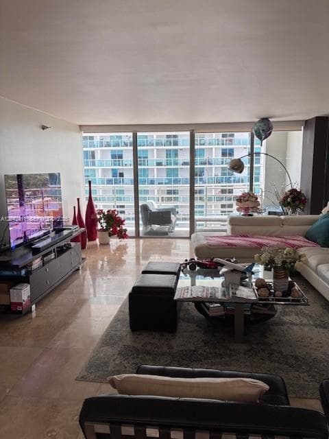 2025 Brickell Ave 1903 photo 4