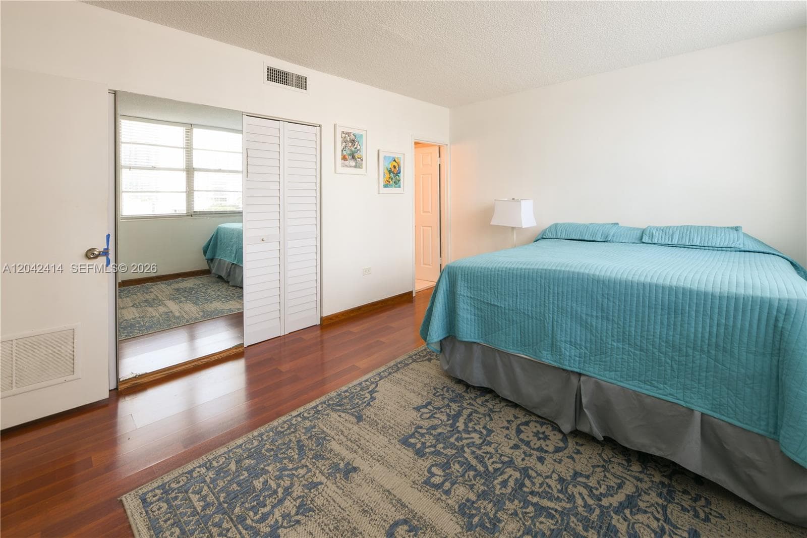 801 Brickell Bay Dr 1462 photo 16