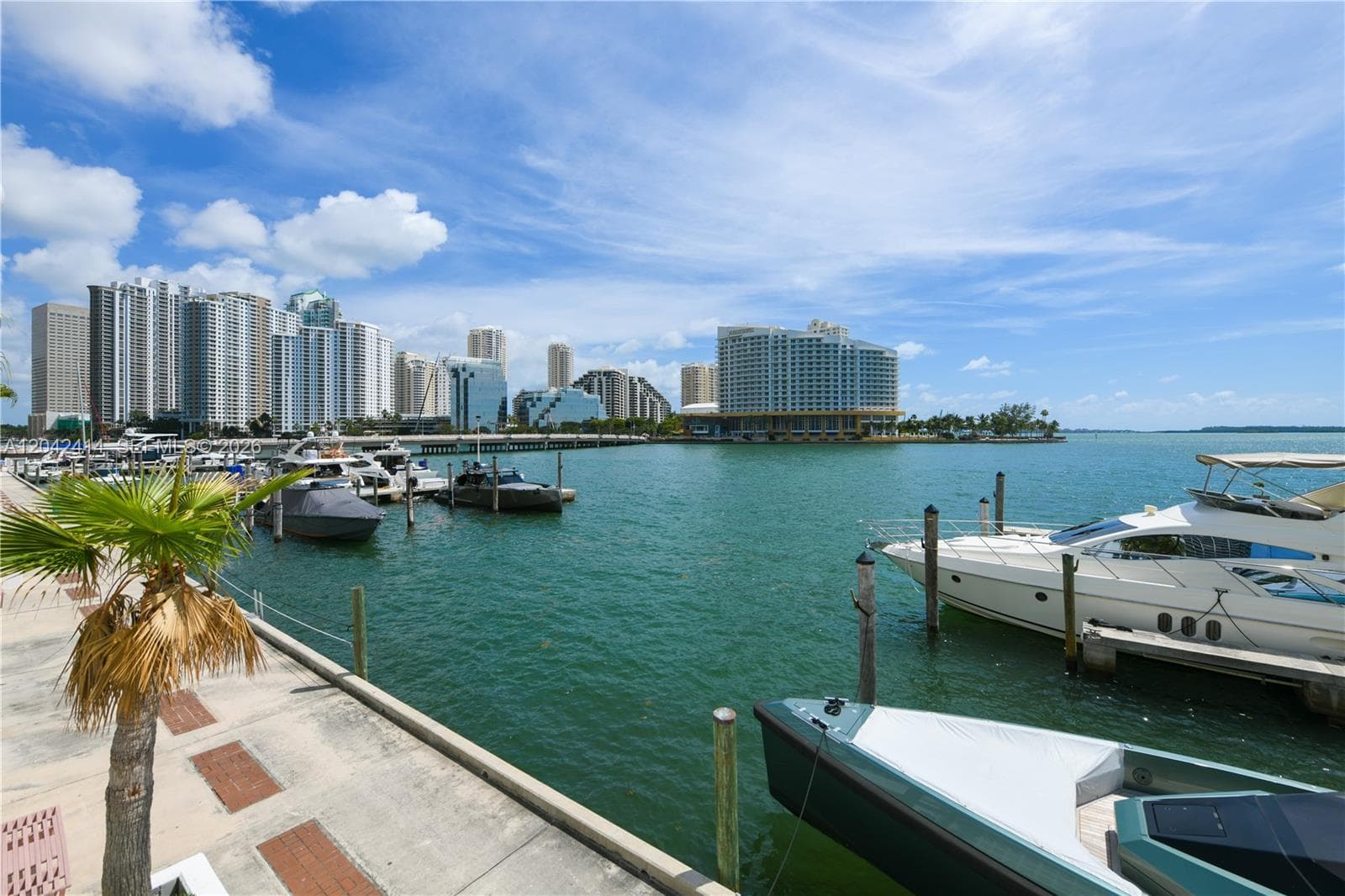 801 Brickell Bay Dr 1462 photo 24