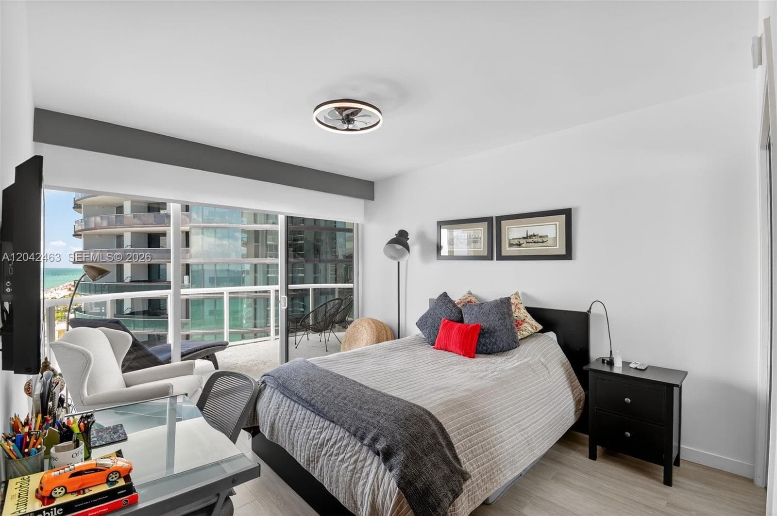 18671 Collins Ave 1401 photo 22