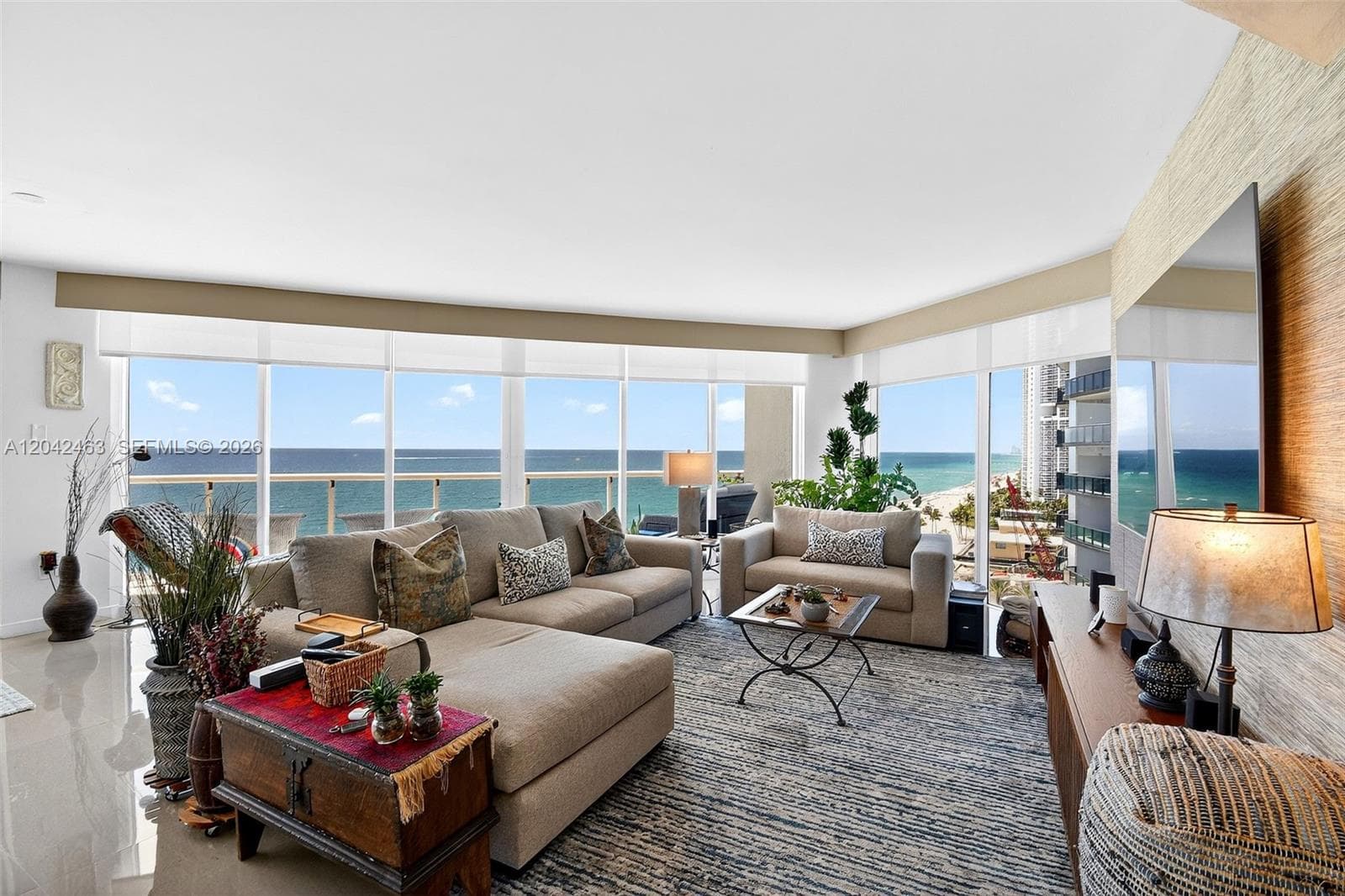 18671 Collins Ave 1401 photo 3