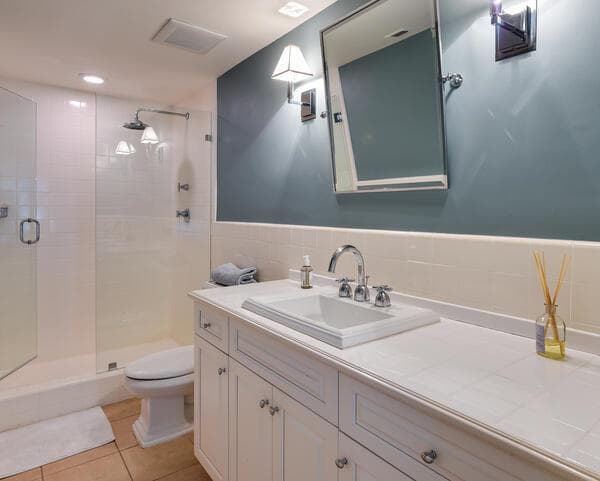 250 Bradley Place 609 photo 5