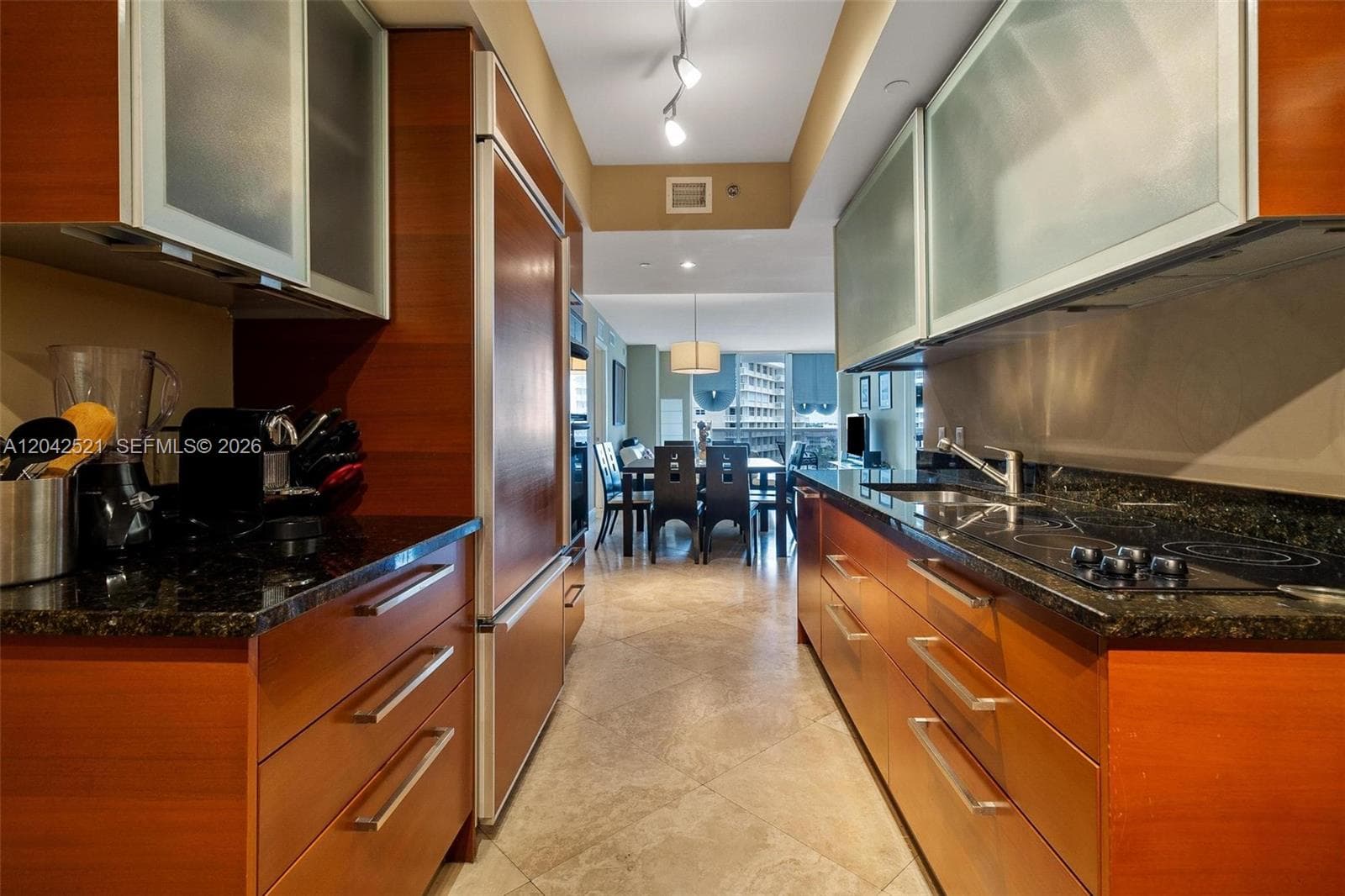 1800 S Ocean Dr 608 photo 7
