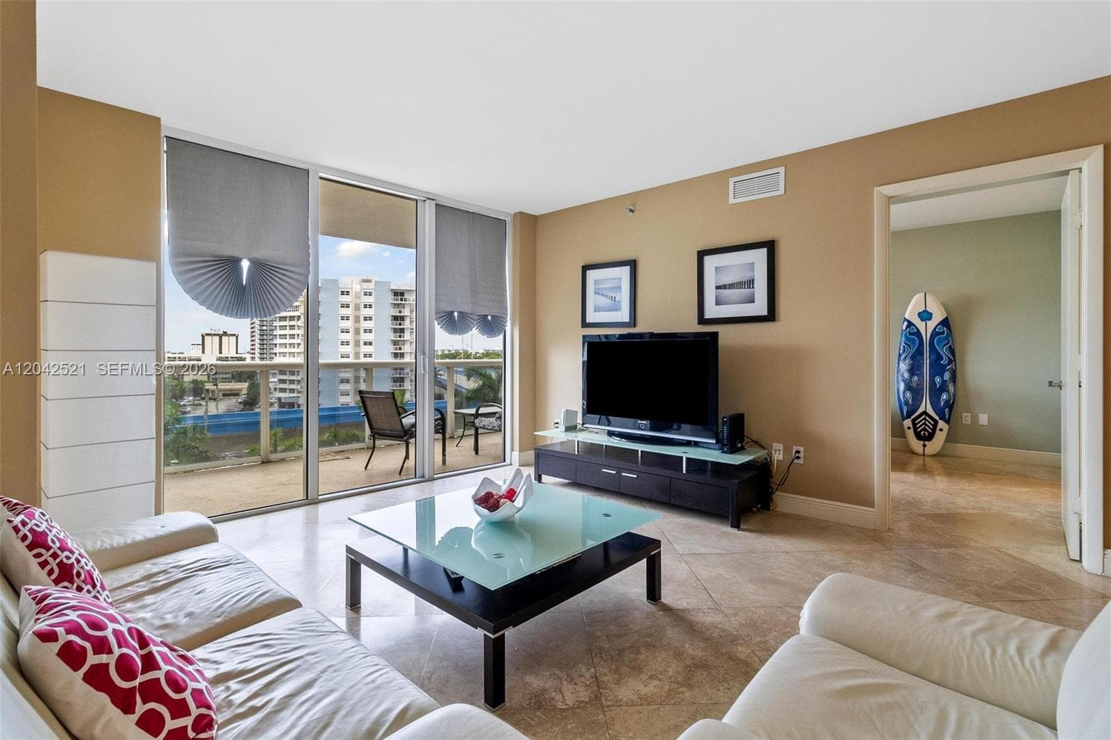 1800 S Ocean Dr 608 photo 3