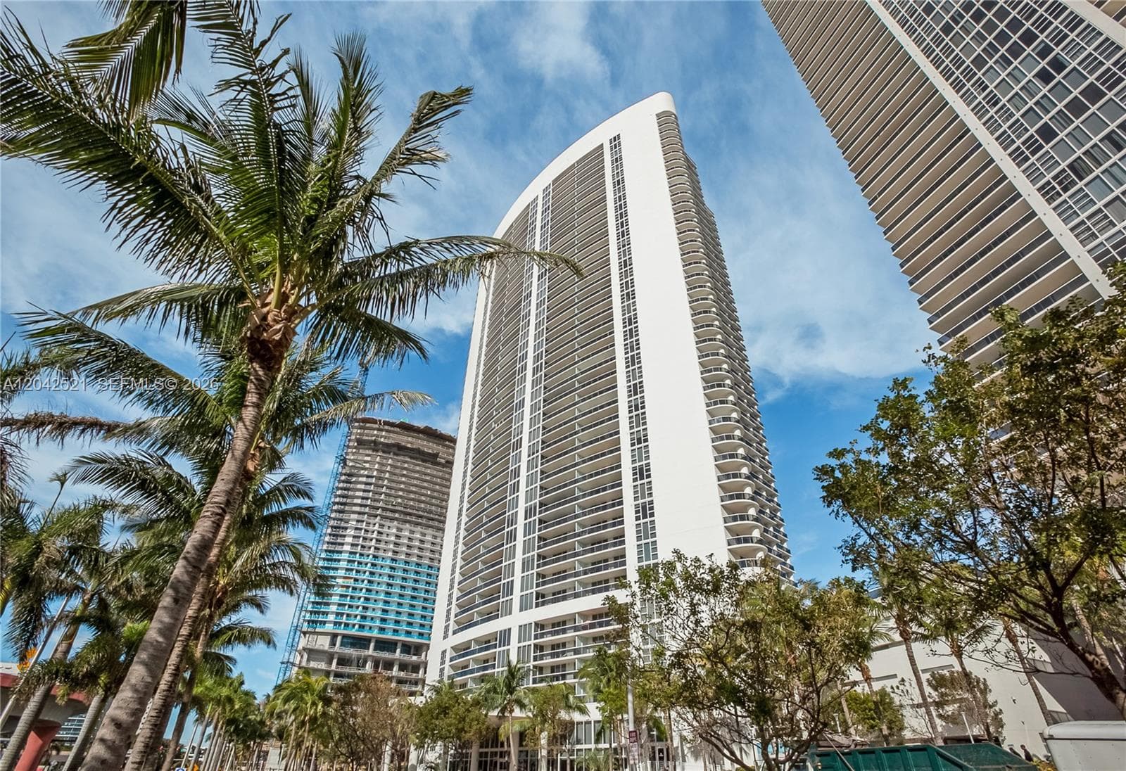 1800 S Ocean Dr 608 photo 25