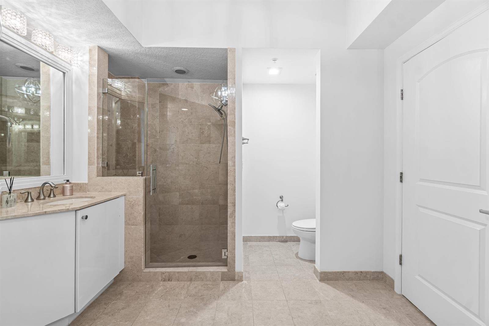 701 S Olive Avenue 1204 photo 22