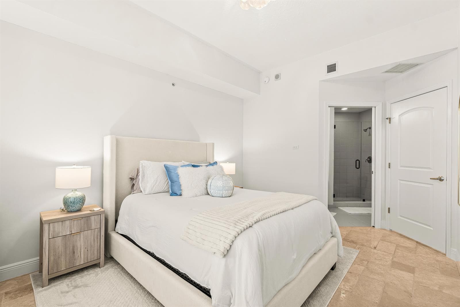 701 S Olive Avenue 1204 photo 24