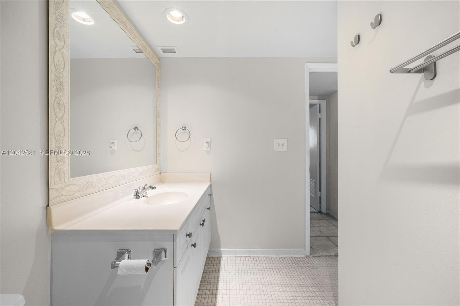 19380 Collins Ave 1224 photo 20
