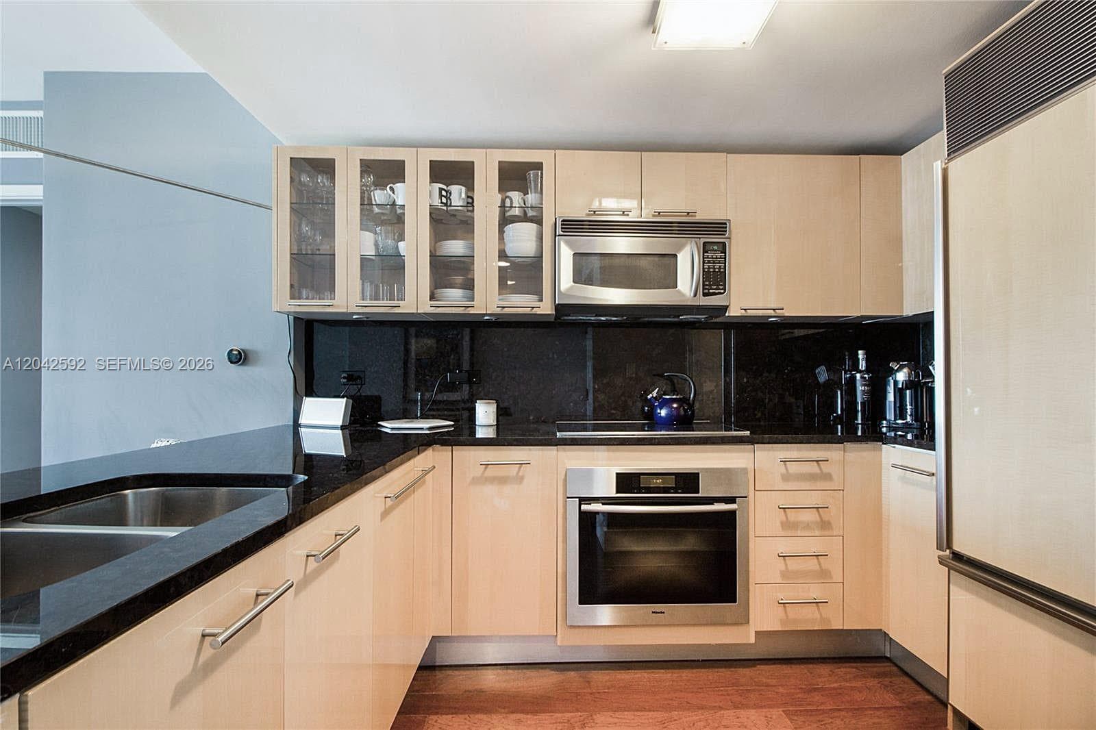 6801 Collins Ave 1101 photo 11