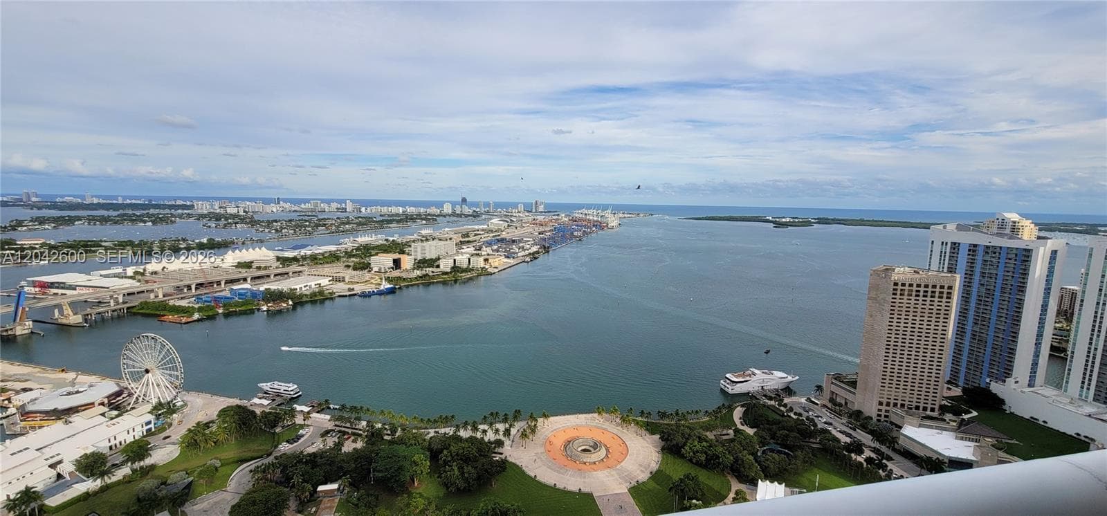 50 Biscayne Blvd 5202 photo 1