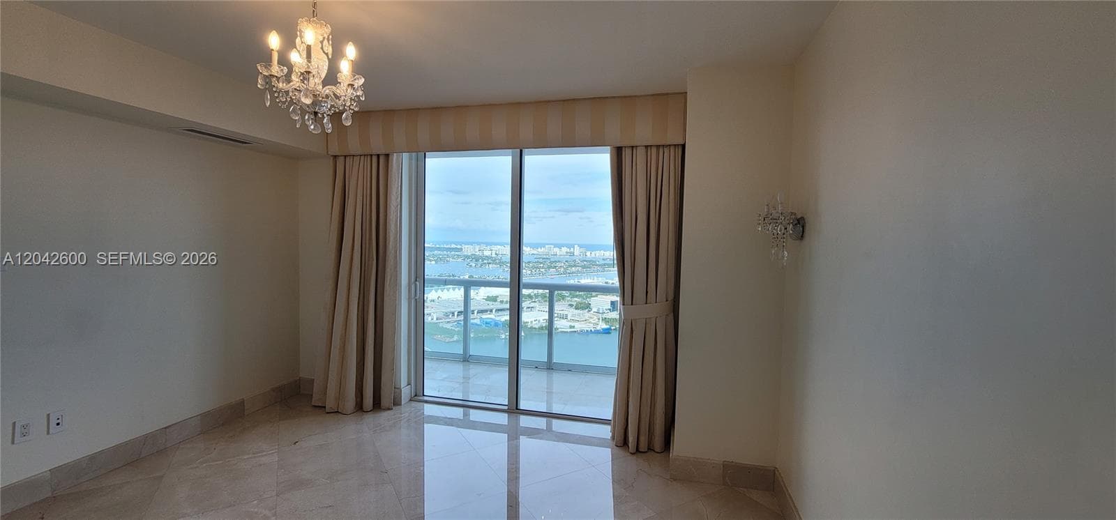 50 Biscayne Blvd 5202 photo 10