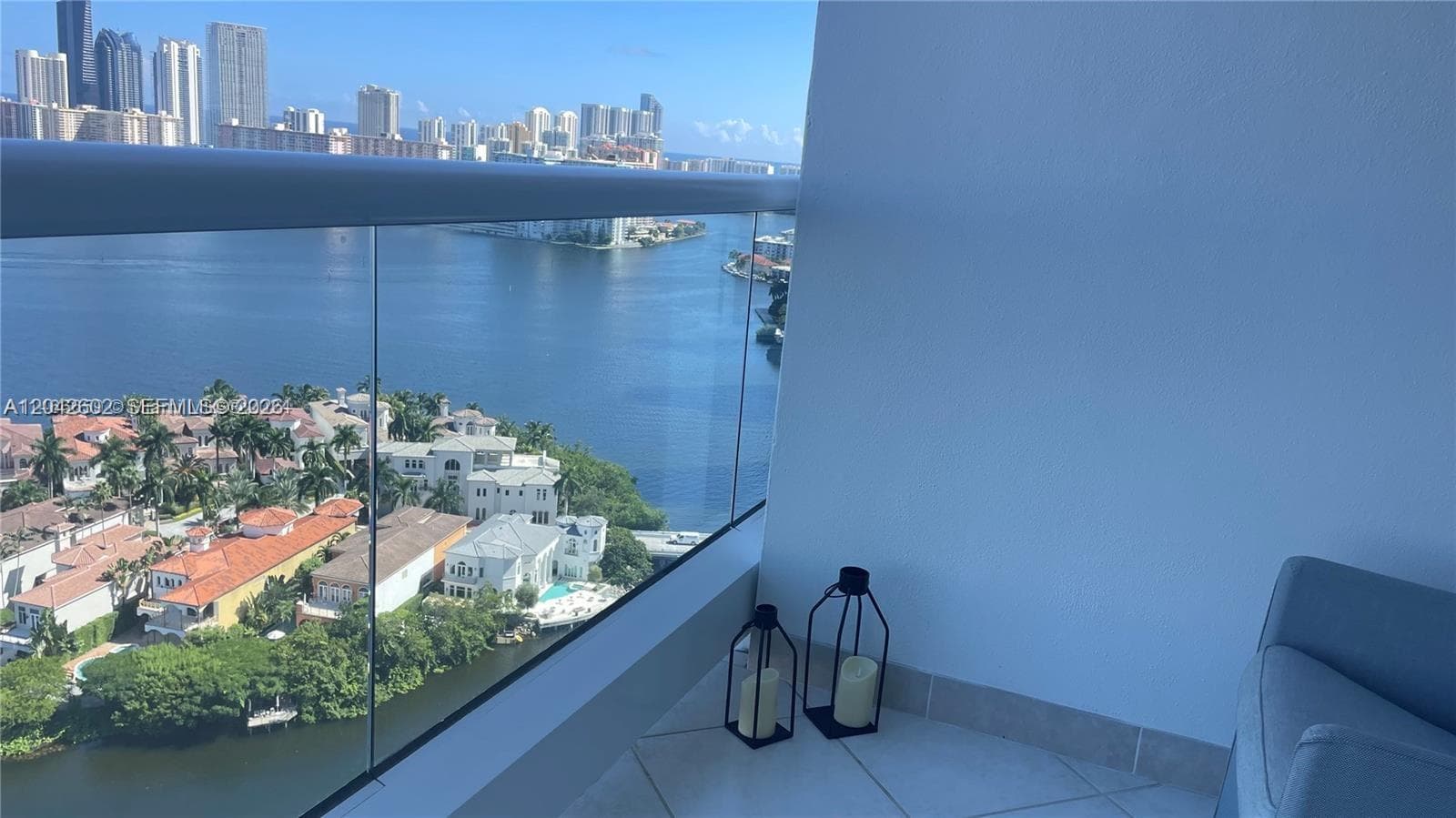 7000 Island Blvd 2809 photo 11