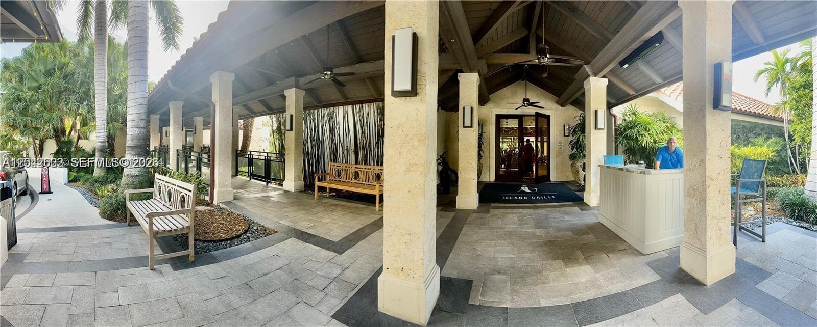 7000 Island Blvd 2809 photo 25