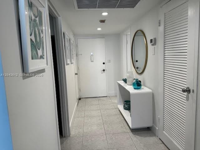 5401 Collins Ave 909 photo 16