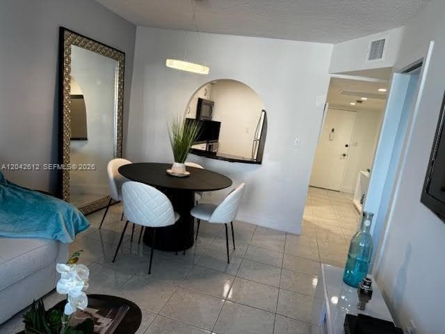 5401 Collins Ave 909 photo 20