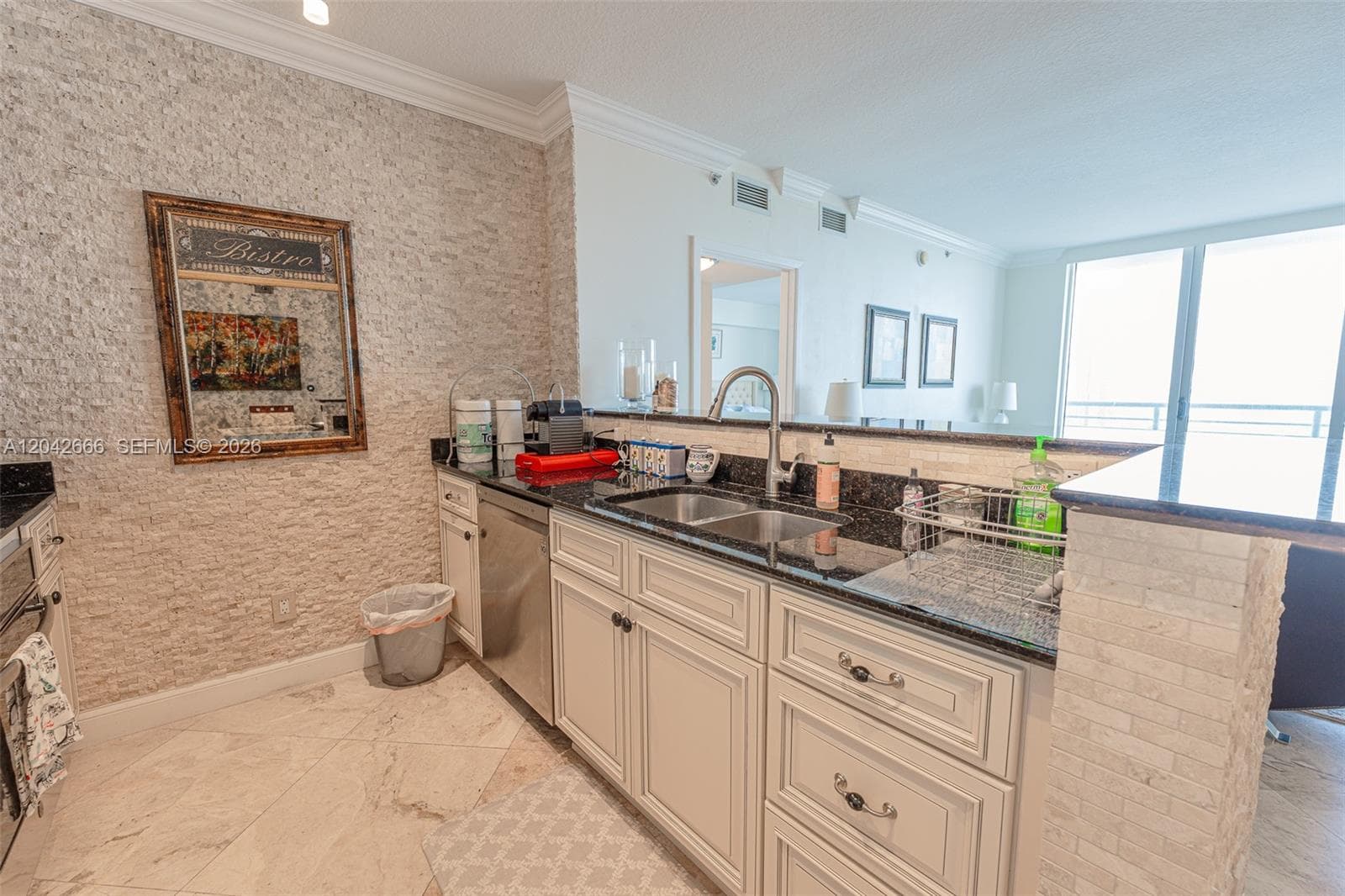 325 S BISCAYNE BLVD 4222 photo 5