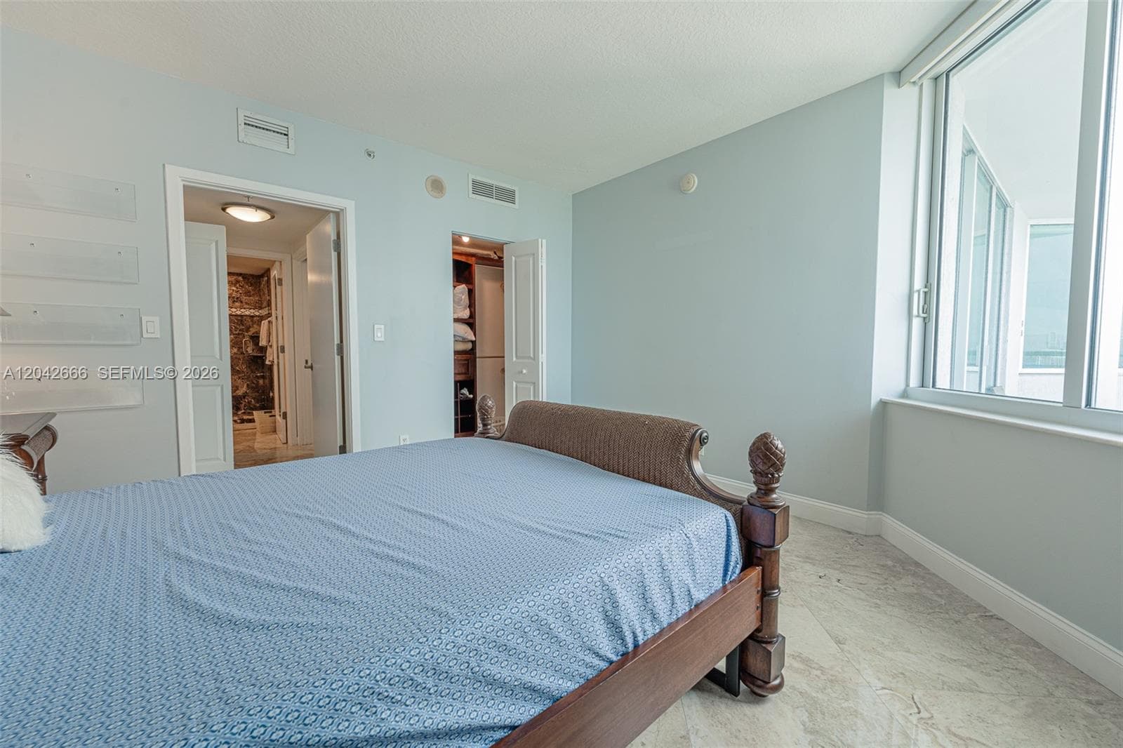 325 S BISCAYNE BLVD 4222 photo 21