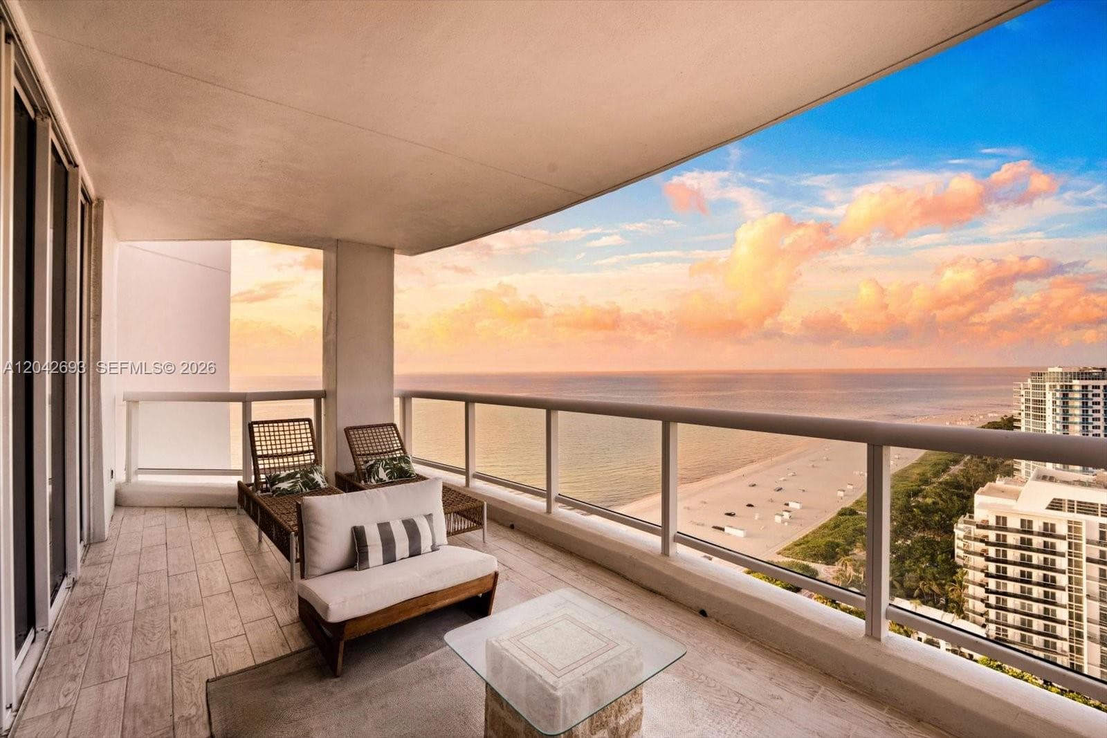 4201 Collins Ave 2301 photo 3