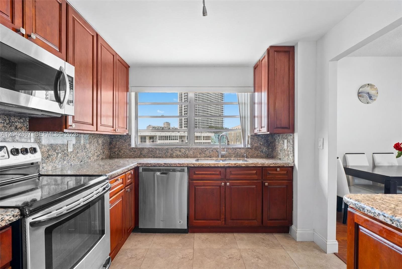 1817 S Ocean Dr PH28 photo 6
