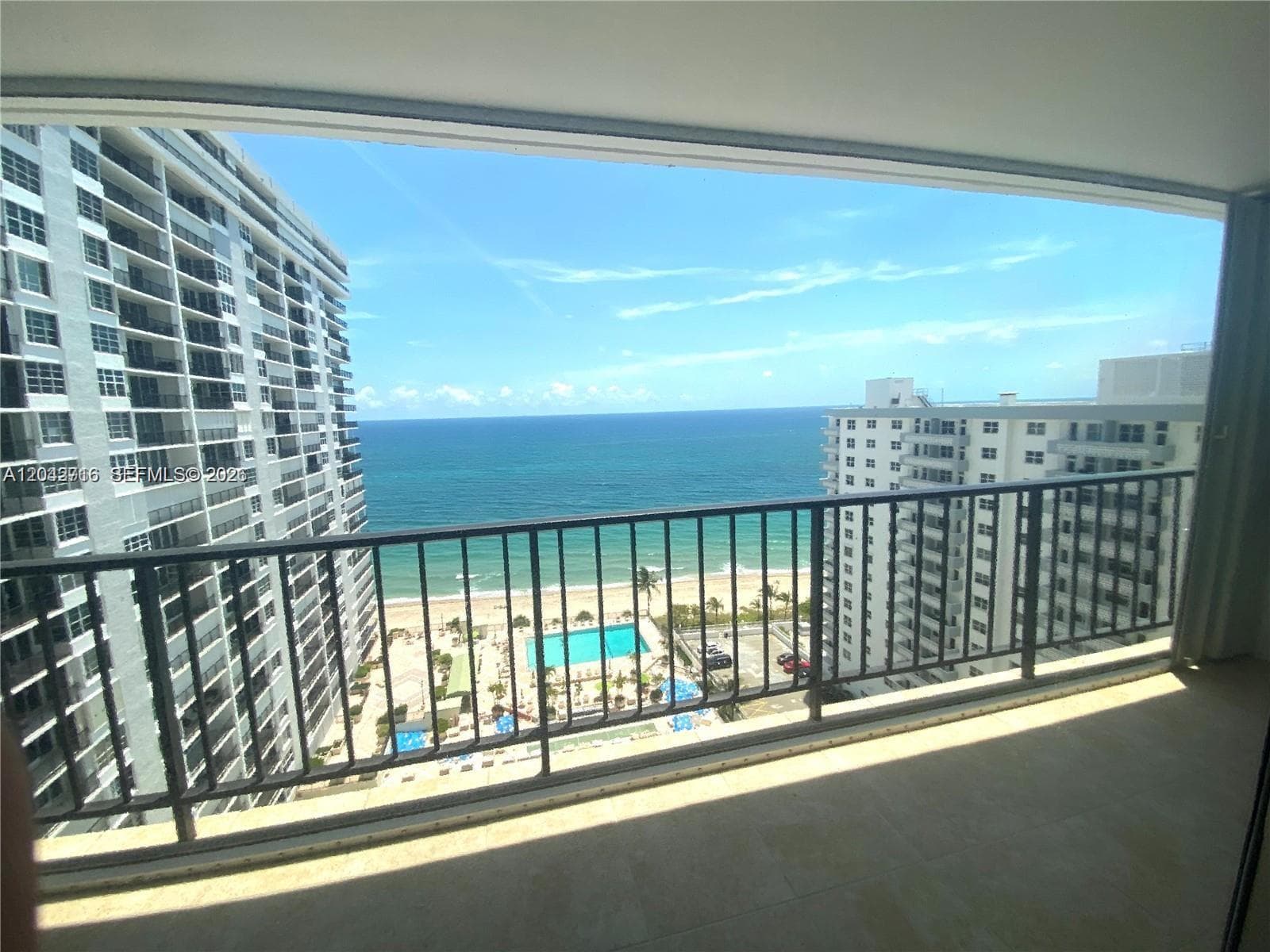 4280 Galt Ocean Dr 15B photo 2