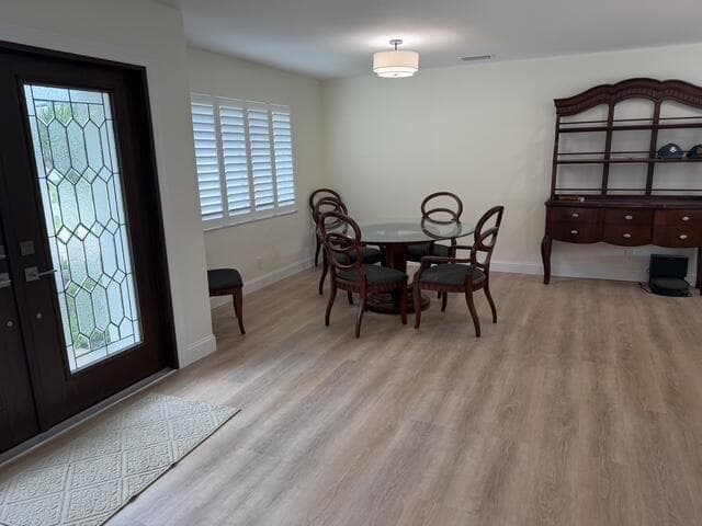 10736 Locust Street photo 6