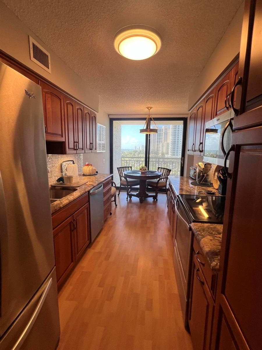 3400 N Ocean Drive 803 photo 13