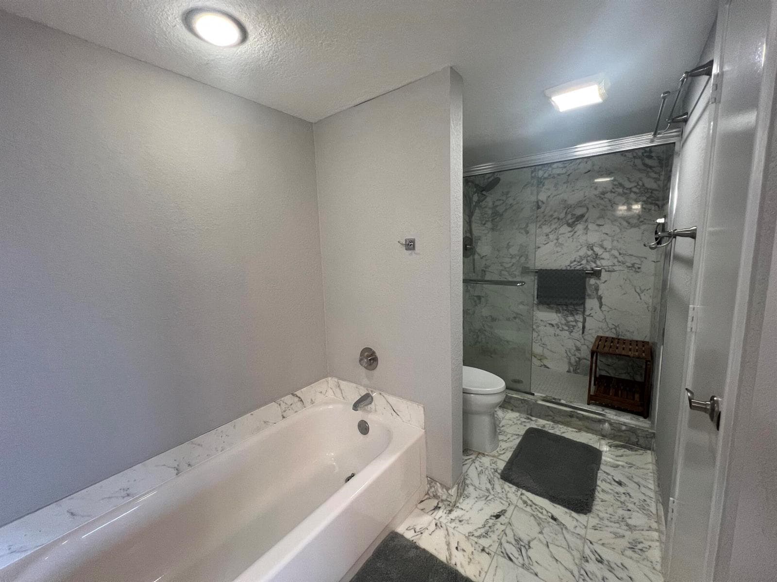 3400 N Ocean Drive 803 photo 20